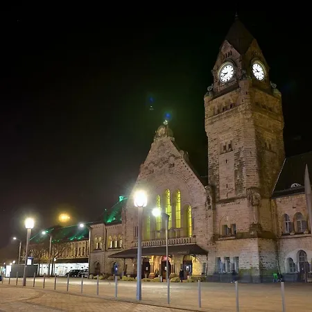 Duplex De Charme Au Coeur Historique De *
