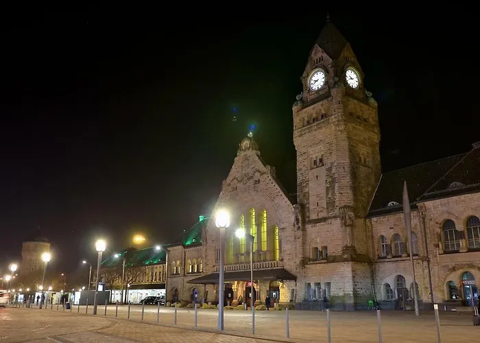 Duplex De Charme Au Coeur Historique De *