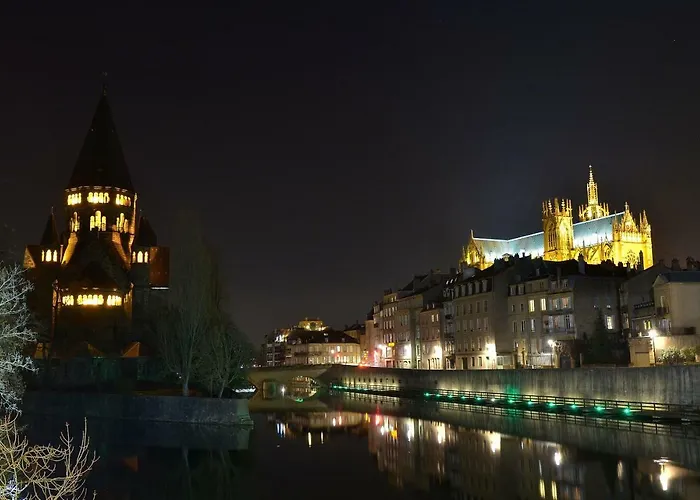 Duplex De Charme Au Coeur Historique De